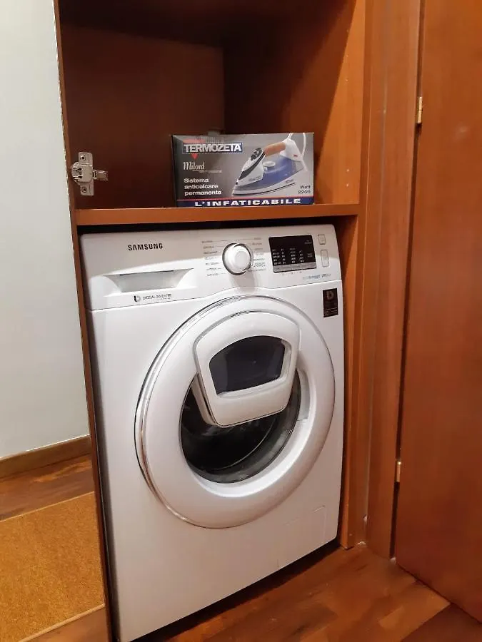 Suite Rent Milánó 0*,  Olaszország