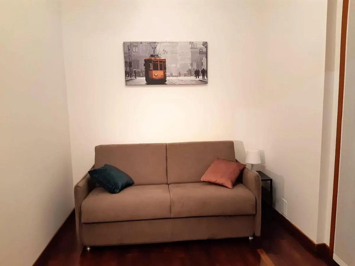 Suite Rent Milánó Apartman